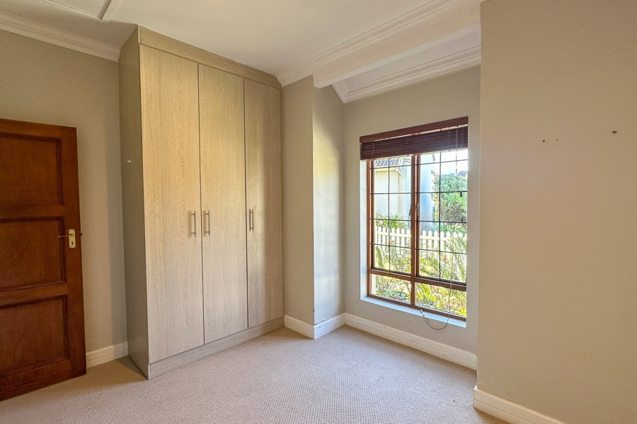 3 Bedroom Property for Sale in Blue Mountain Village Western Cape